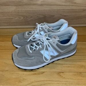 New Balance 574 Gray Men's Sneakers - Size 8